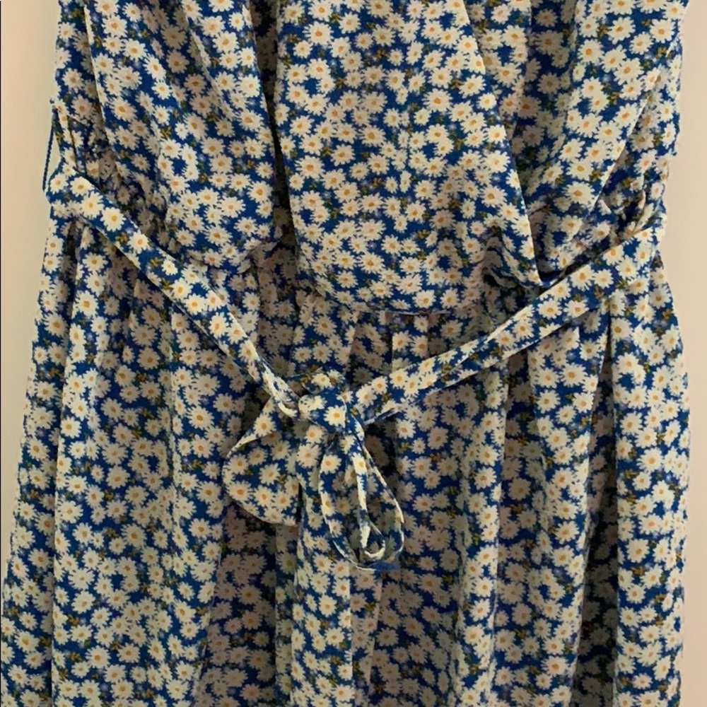 BCX Large Dress - Picture 3 of 7